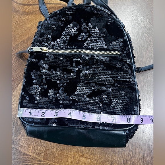 Art Class Girls Sequin Mini Backpack - Picture 6 of 8